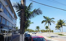 Kitnet Pé na Areia vale a pena conferir!